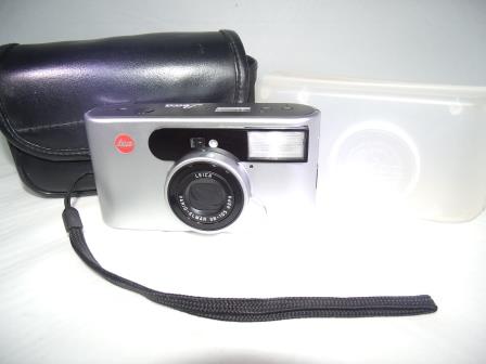 Leica C1 35 mm Camera Vario-Elmar 38-105mm aspherical zoom Leitz Lens —Used
