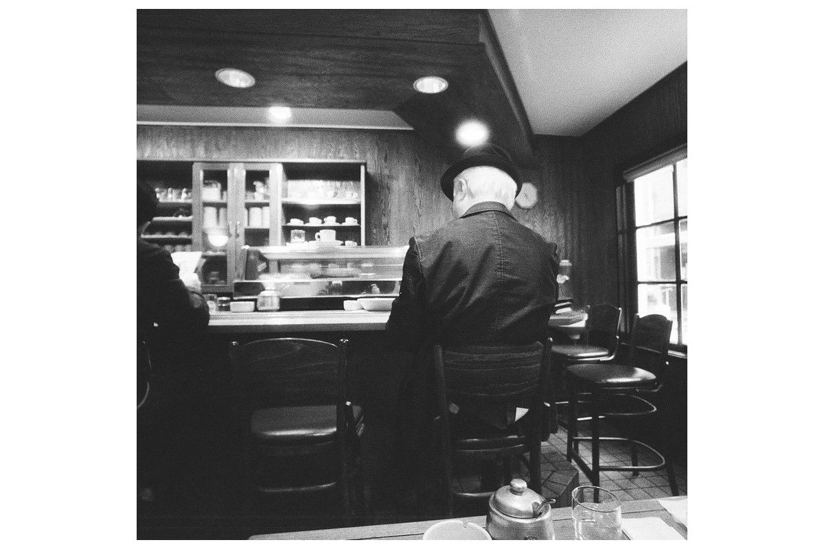 Lomography Lady Grey, ISO 400, 120 Format, B&W Film — 3-Pack