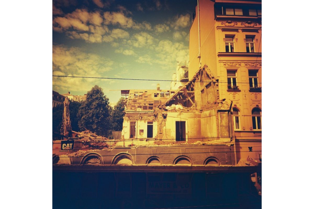 Lomography Redscale XR, ISO 50–200, 120 Format Color Film