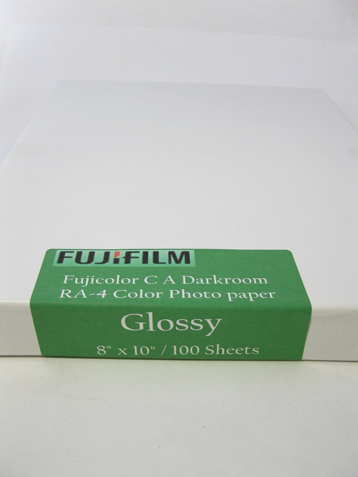 Fujicolor C A Darkroom, RA-4 Color Photo paper 8" x 10" /Glossy —100 Sheets