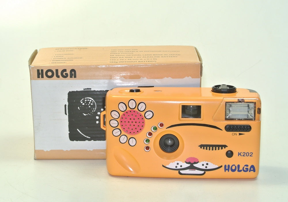 Holga Orange Cat 35mm Nya-Nya Noise Making 35mm Film Camera K-202