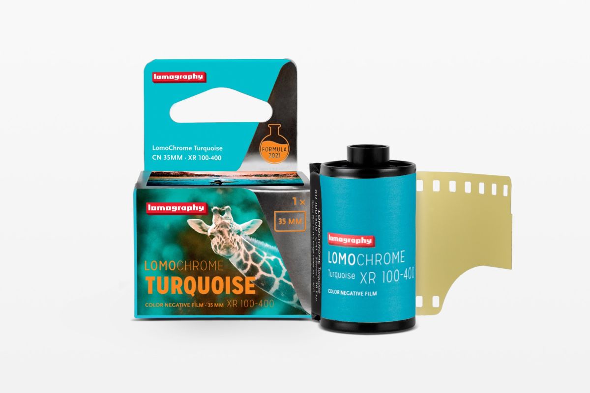 2021 LomoChrome Turquoise, ISO 100–400, 35mm, 36 exp Color Print Film