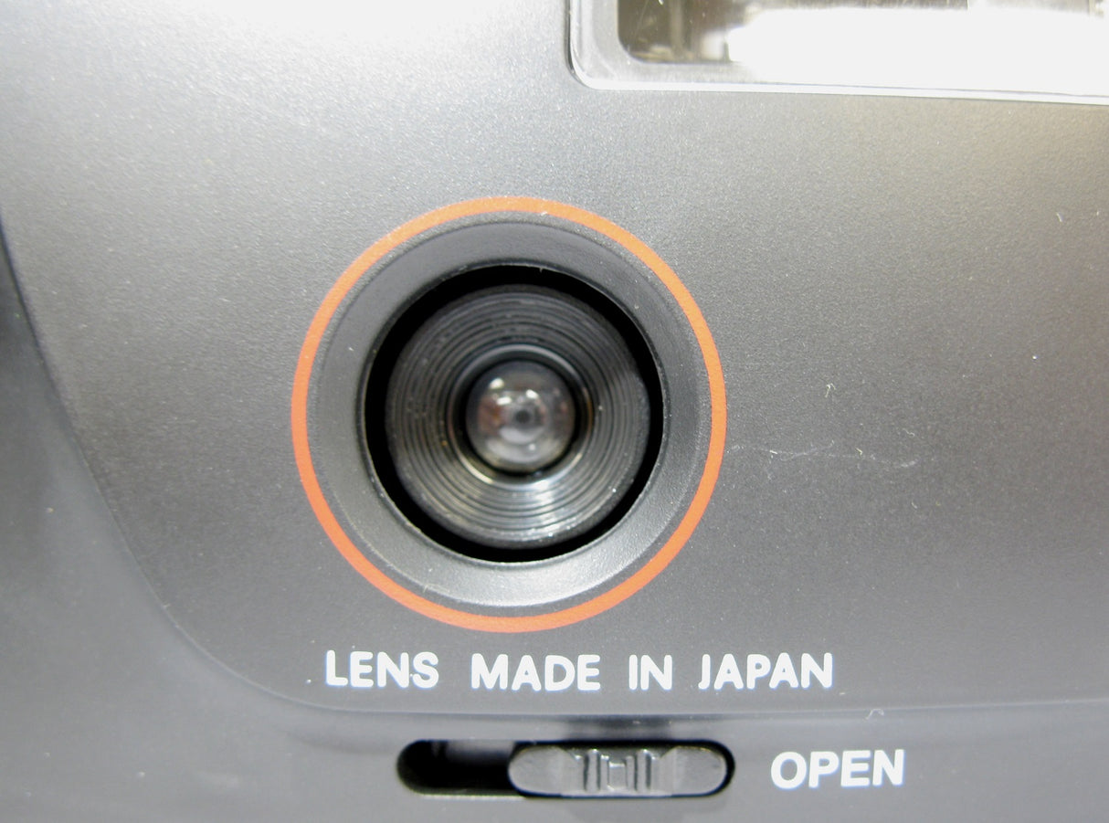 Ultrafine M100 Fantastic Plastic, 35mm Flash Camera